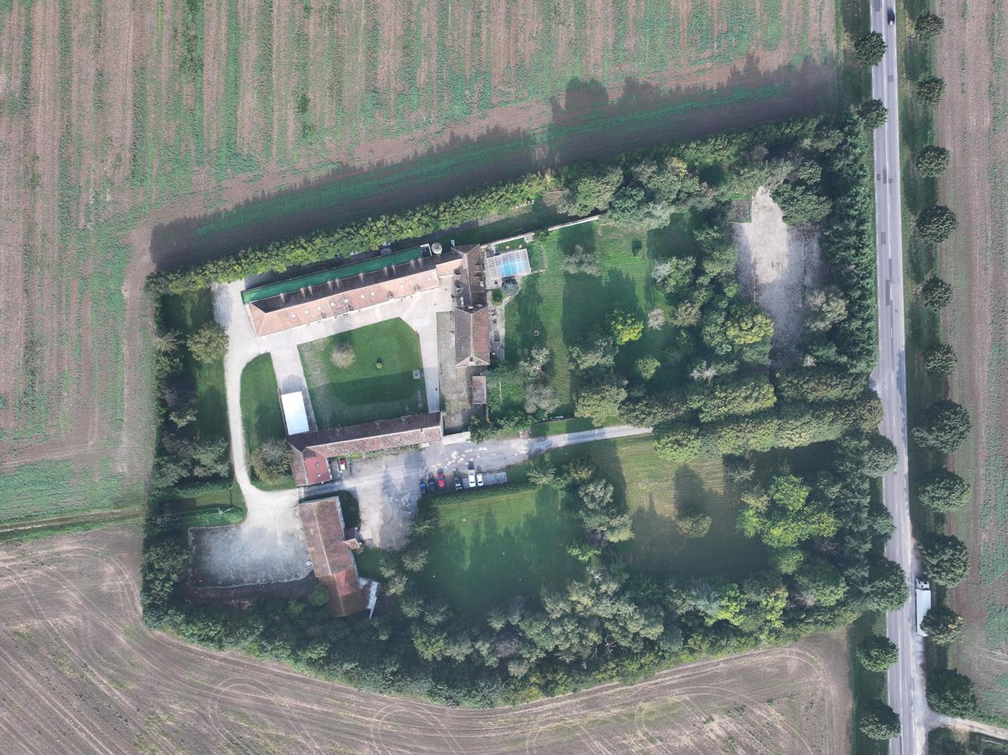 Domaine De La Ferme De Mont Bed & Breakfast Mormant ภายนอก รูปภาพ