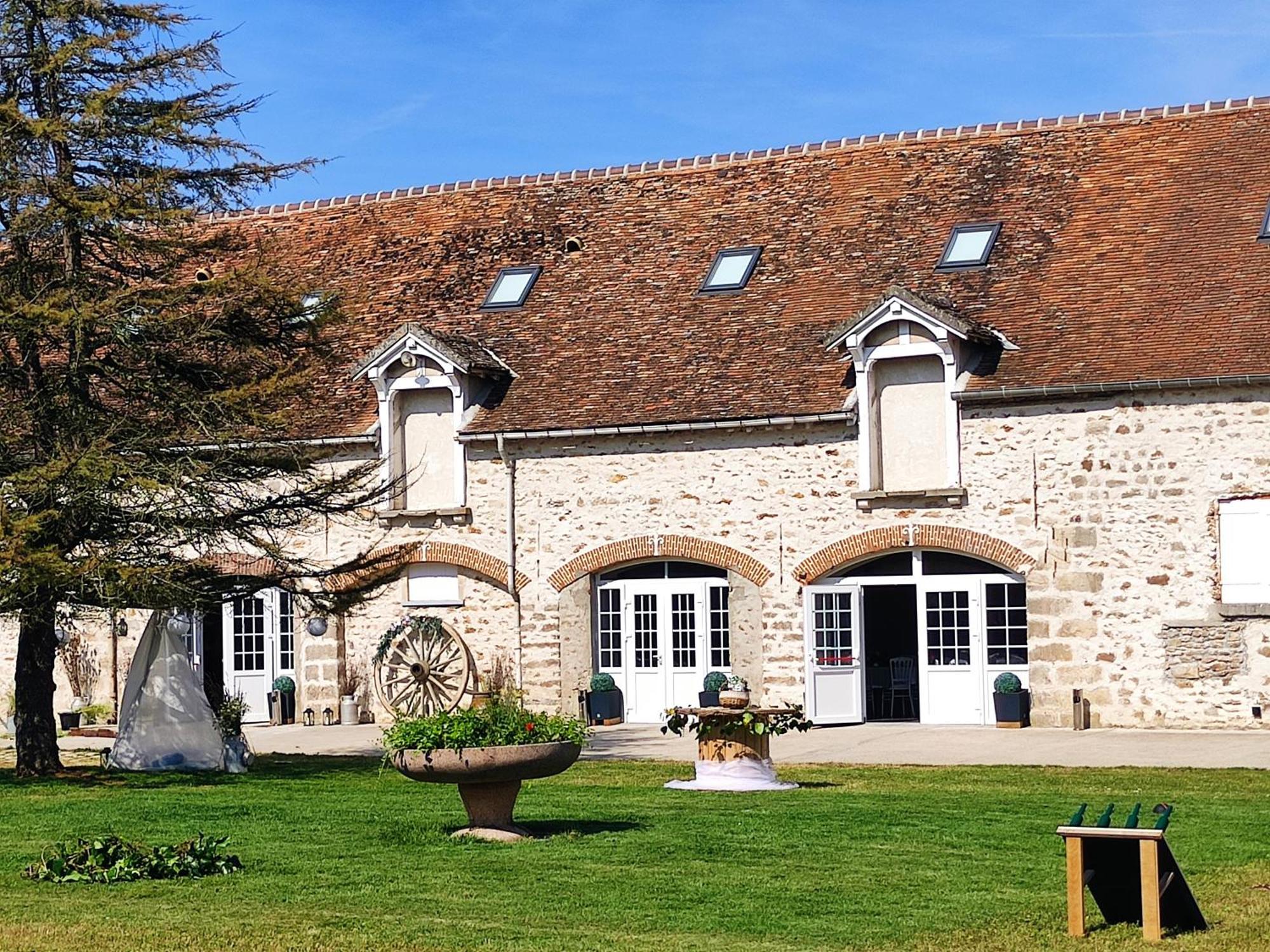 Domaine De La Ferme De Mont Bed & Breakfast Mormant ภายนอก รูปภาพ